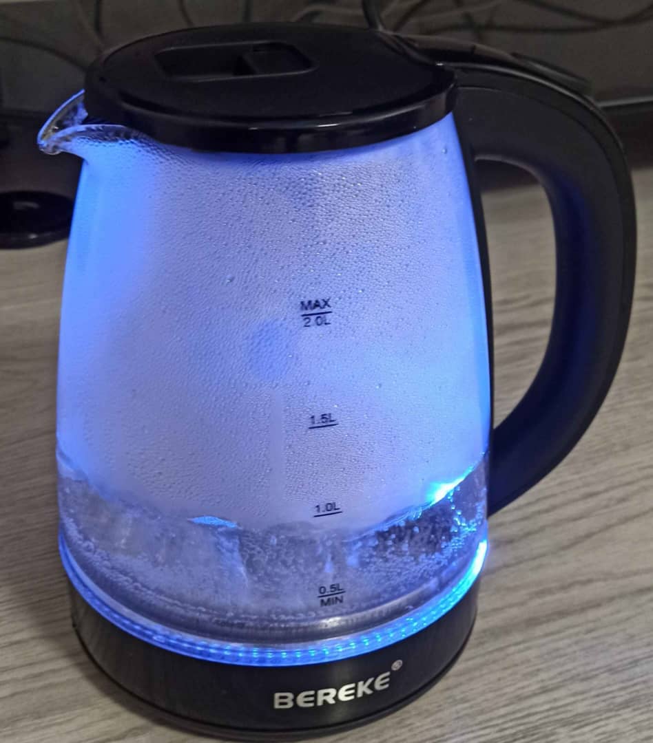 BOUILLOIRE ÉLECTRIQUE EN VERRE 2 L